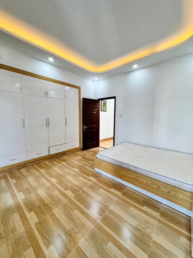 Bán nhà Gò Vấp, hẻm xe hơi Lê Đức Thọ, gần chợ Xóm Mới, 56M² x4 tầng, 5Pn, hơn 6 tỷ - Ảnh 3